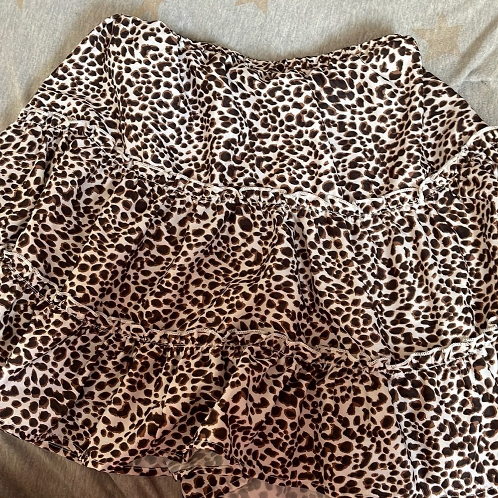 cheeta print flowy skirt